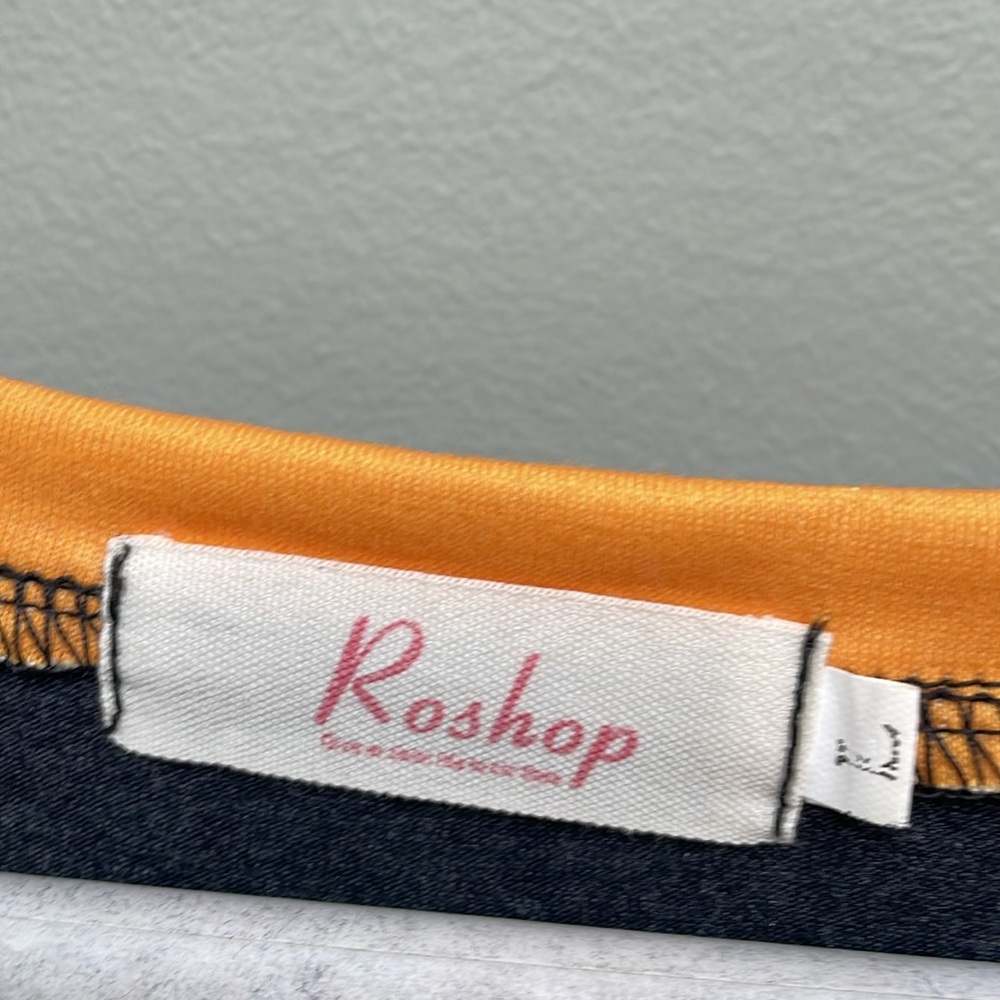 Size large - Picture 2 of 3